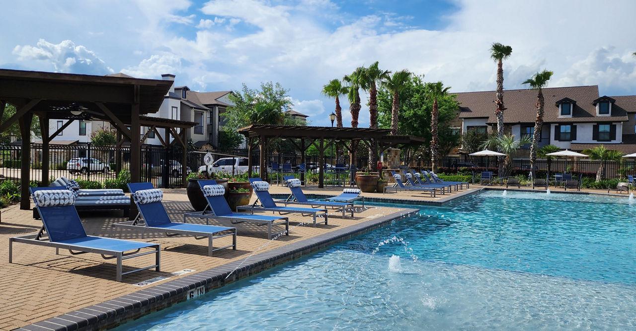 Grand Villas at Tuscan Lakes