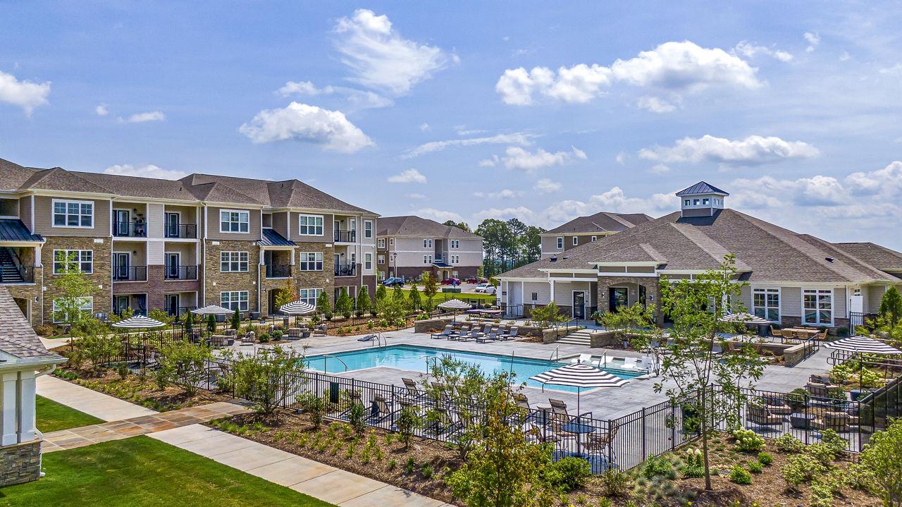 River Oaks Landing