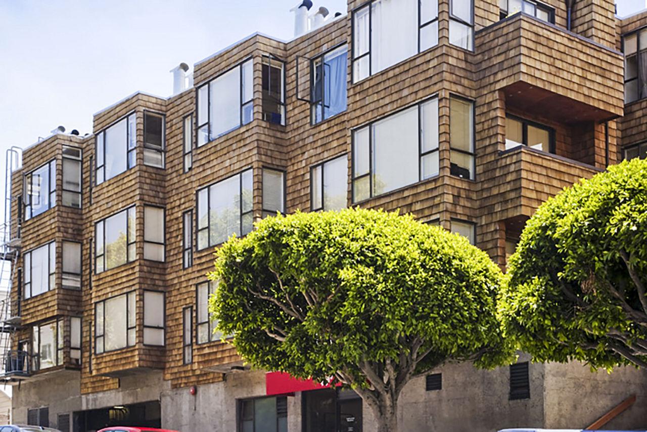 2133 Stockton Apartments