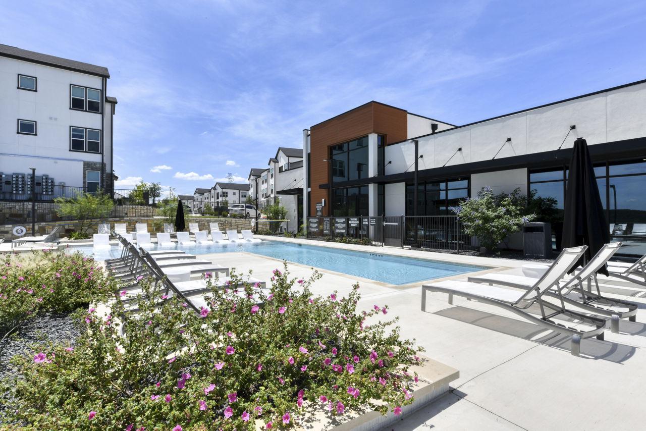 The Overlook at The Rim