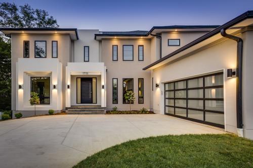 Monarch Construction, Inc