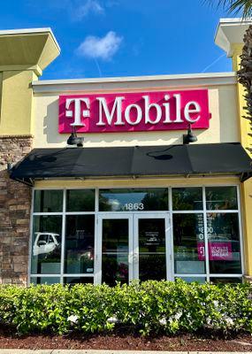 T-Mobile Authorized Retailer