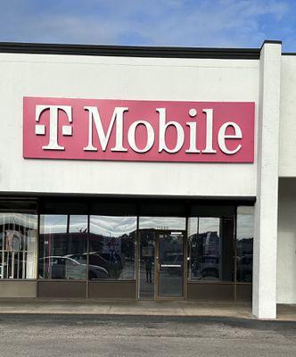 T-Mobile Authorized Retailer