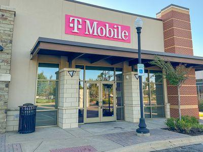 T-Mobile Experience Store