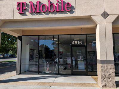 T-Mobile Authorized Retailer