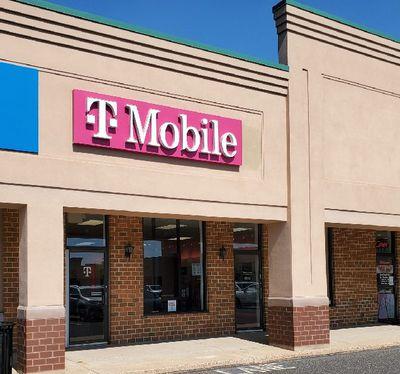 T-Mobile Authorized Retailer