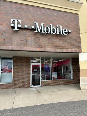 T-Mobile Authorized Retailer