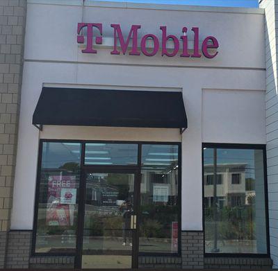 T-Mobile Authorized Retailer