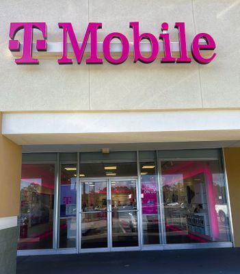 T-Mobile Authorized Retailer