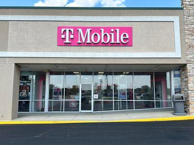 T-Mobile Authorized Retailer