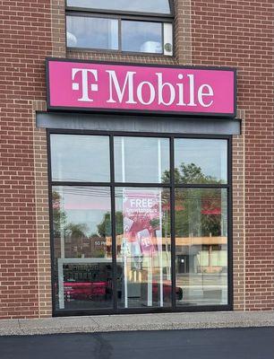T-Mobile Authorized Retailer