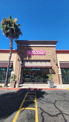 T-Mobile Authorized Retailer