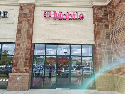 T-Mobile Authorized Retailer