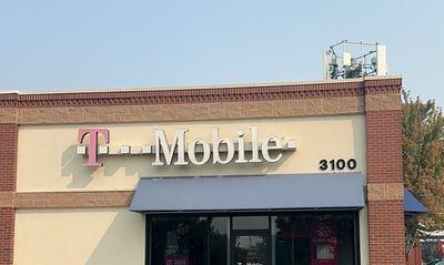 T-Mobile Authorized Retailer