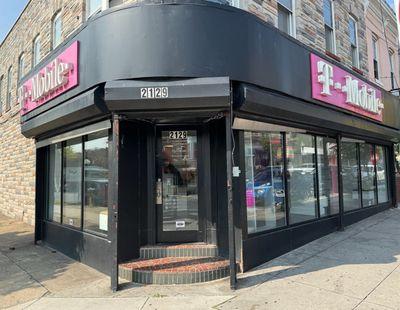 T-Mobile Authorized Retailer