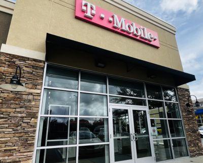 T-Mobile Authorized Retailer