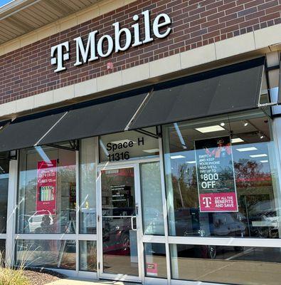 T-Mobile Authorized Retailer