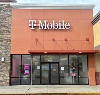 T-Mobile Authorized Retailer
