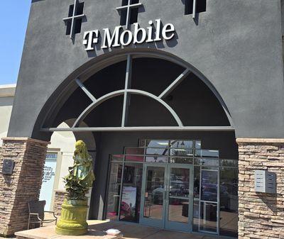 T-Mobile Authorized Retailer