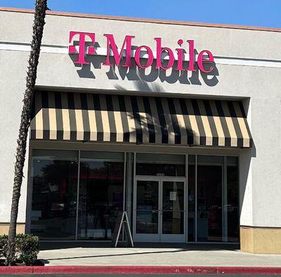 T-Mobile Authorized Retailer