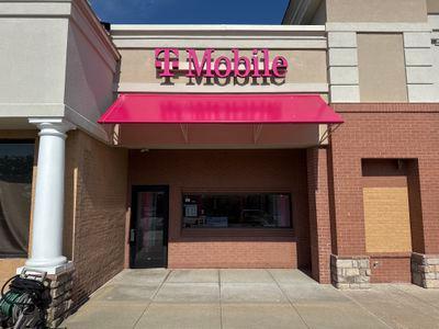 T-Mobile Authorized Retailer