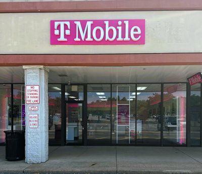 T-Mobile Authorized Retailer