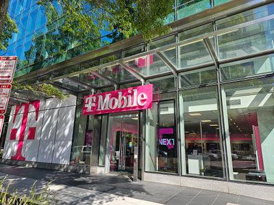 T-Mobile Experience Store