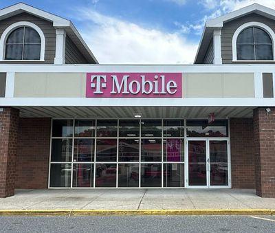 T-Mobile Authorized Retailer