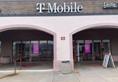 T-Mobile Experience Store