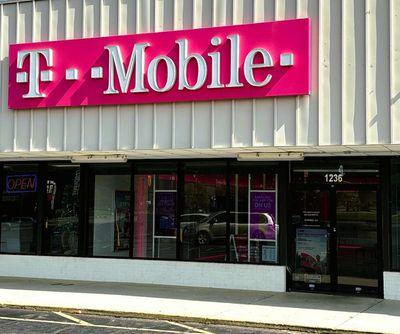 T-Mobile Authorized Retailer