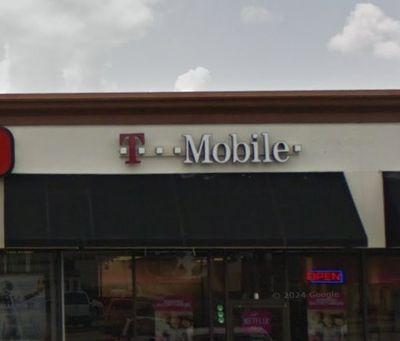 T-Mobile Authorized Retailer