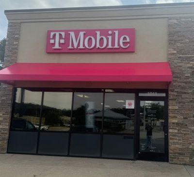 T-Mobile Authorized Retailer