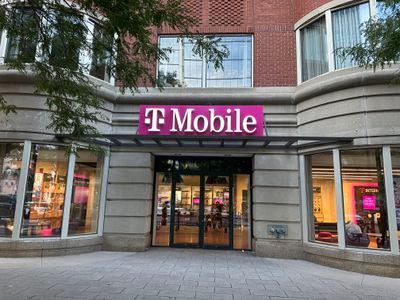 T-Mobile Experience Store