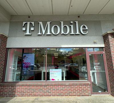 T-Mobile Authorized Retailer