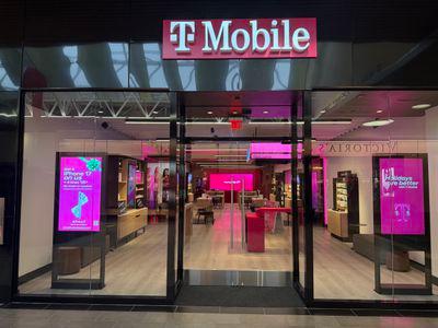 T-Mobile Experience Store