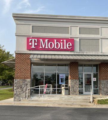 T-Mobile Authorized Retailer