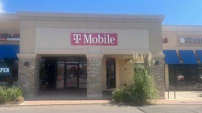 T-Mobile Authorized Retailer