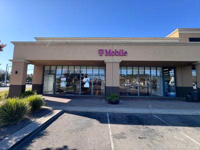 T-Mobile Experience Store