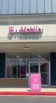 T-Mobile Authorized Retailer