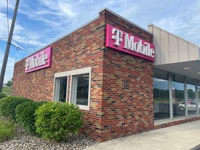 T-Mobile Authorized Retailer