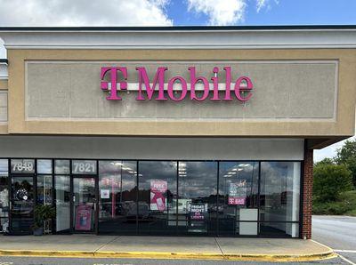 T-Mobile Authorized Retailer