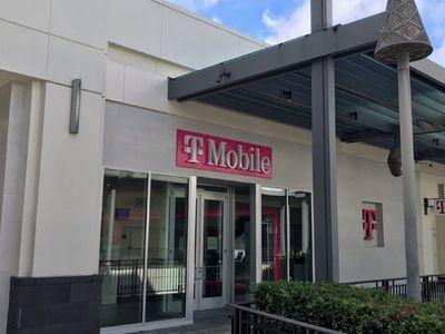 T-Mobile Experience Store