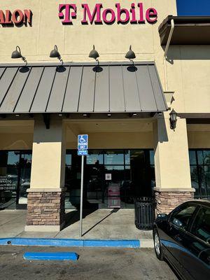 T-Mobile Authorized Retailer