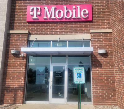 T-Mobile Authorized Retailer
