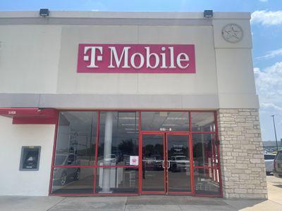 T-Mobile Authorized Retailer