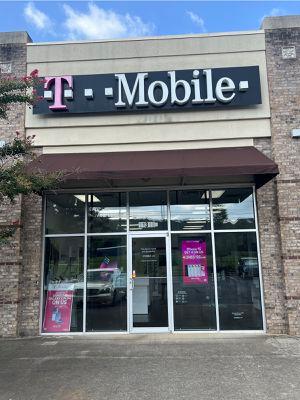 T-Mobile Authorized Retailer