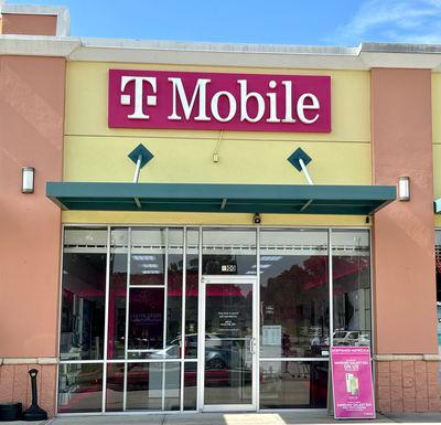 T-Mobile Authorized Retailer