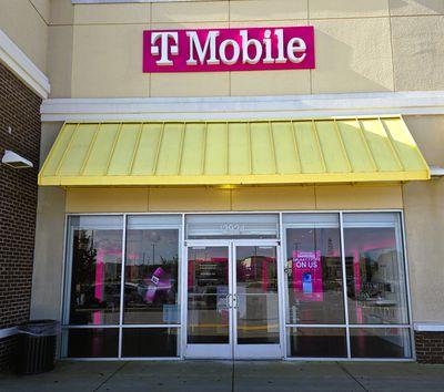 T-Mobile Authorized Retailer