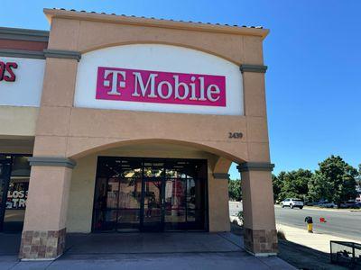 T-Mobile Authorized Retailer