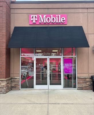 T-Mobile Authorized Retailer